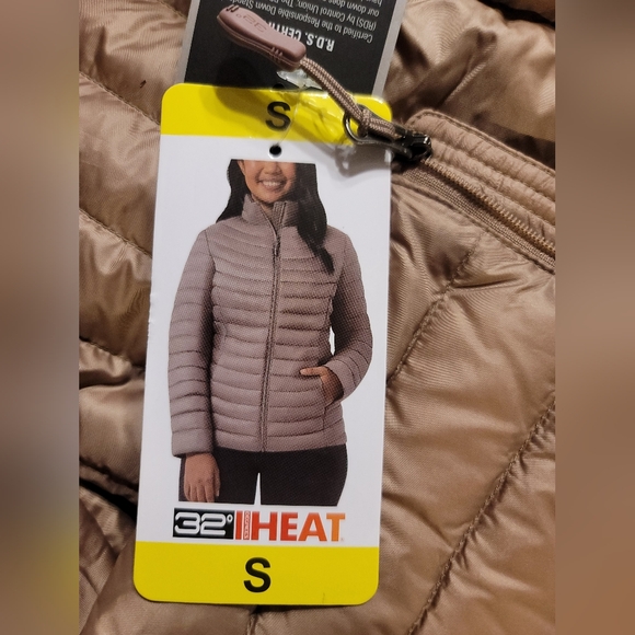 NWT 32 DEGREES LADIES TAN TAUPE. ISH. DOWN COAT PUFFET SIZE SMALL - Picture 3 of 15